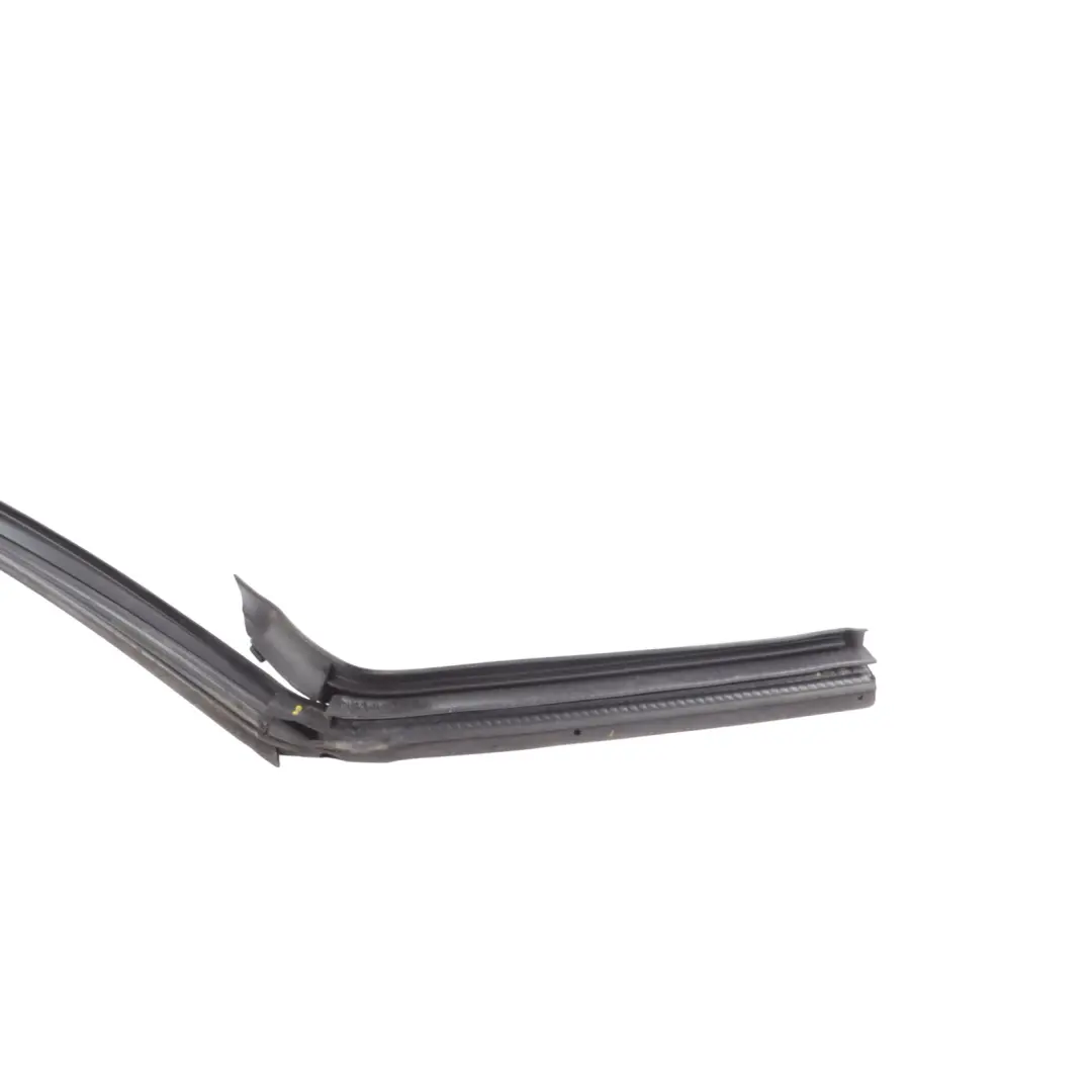 Audi TT 8N Convertible Windscreen Rubber Seal Gasket - SKU 8N7845353B - Part number 8N7845353B