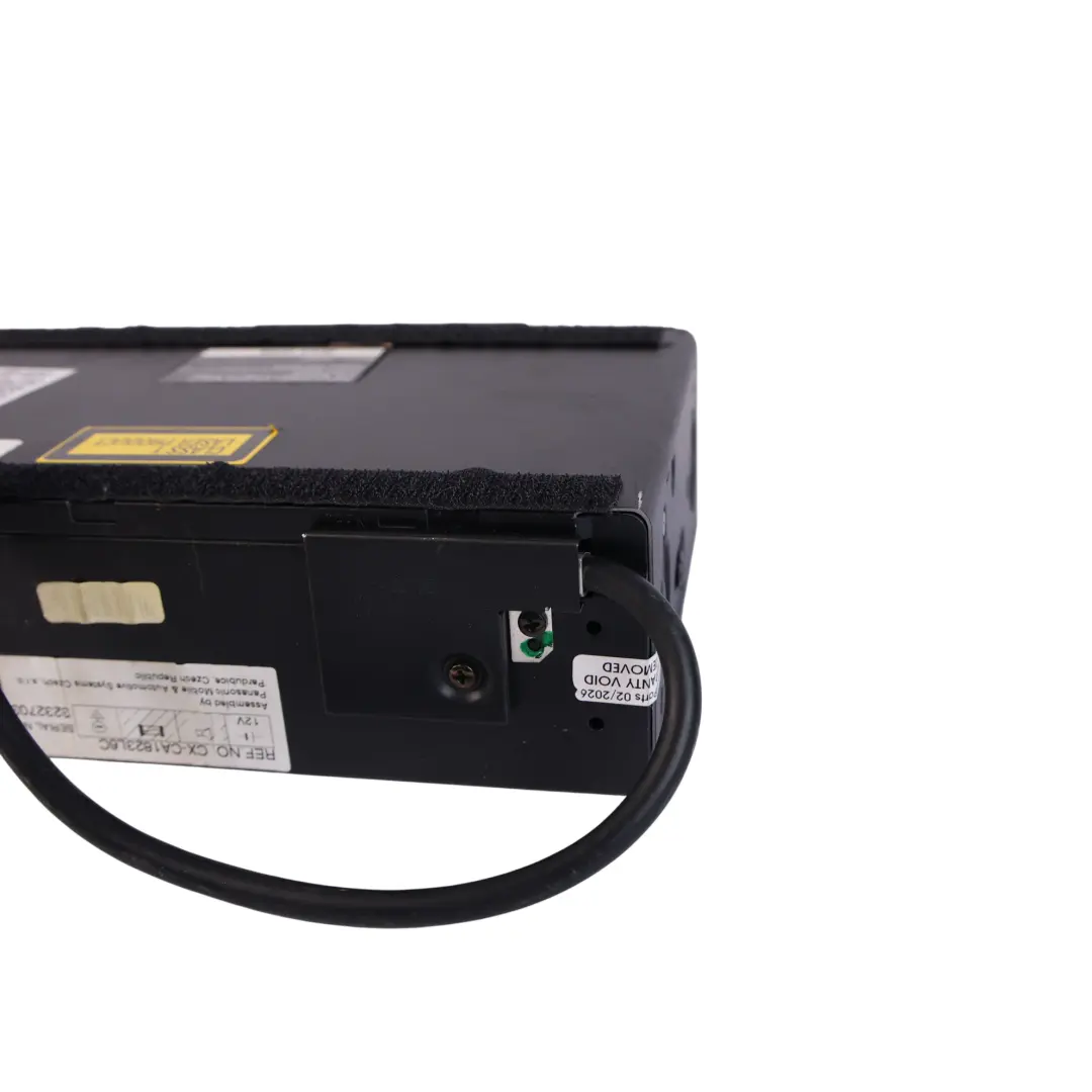 Audi TT TTS 8N 6 Disc CD Changer And Cartridge - SKU 8N8035111C - Part number 8N8035111C