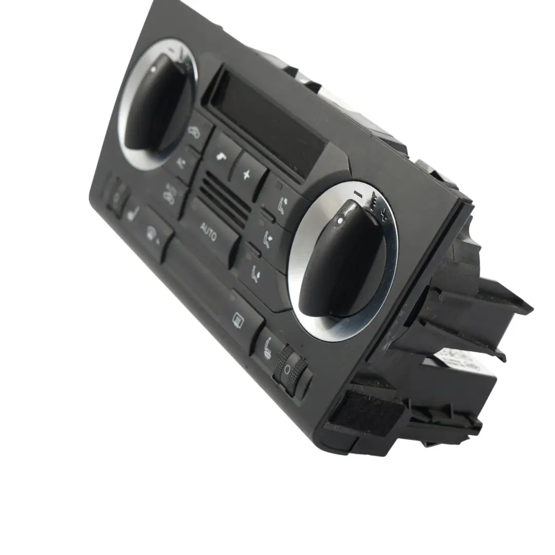 Salpicadero Ventilación A/C Climatizador Panel para Audi A3 8P Cabrio con número de pieza 8P0820043BD Audi A3 8P Cabrio Salpicadero Ventilación A/C Climatizador Panel - SKU 8P0820043BD - Número de pieza 8P0820043BD