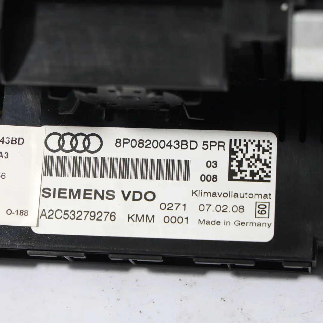 Cruscotto Aria A/C Pannello Controllo Clima per Audi A3 8P Cabrio con numero di parte 8P0820043BD Audi A3 8P Cabrio Cruscotto Aria A/C Pannello Controllo Clima - SKU 8P0820043BD - Numero di parte 8P0820043BD