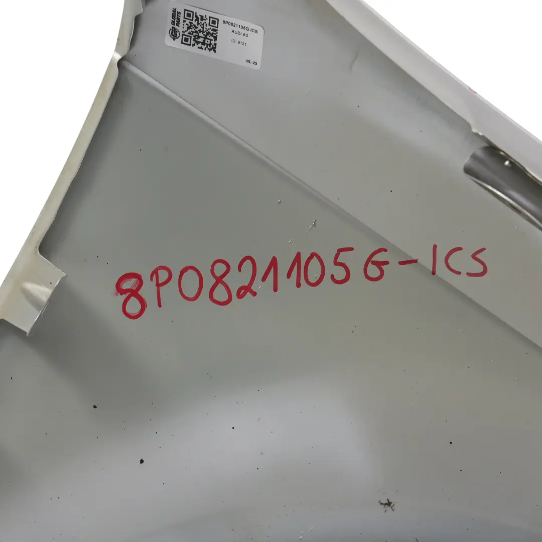 Panel Lateral Delantero Izquierdo Tapa Guardabarros Ice Silver - X7W para Audi A3 8P con número de pieza 8P0821105G Audi A3 8P Panel Lateral Delantero Izquierdo Tapa Guardabarros Ice Silver - X7W - SKU 8P0821105G-ICS - Número de pieza 8P0821105G