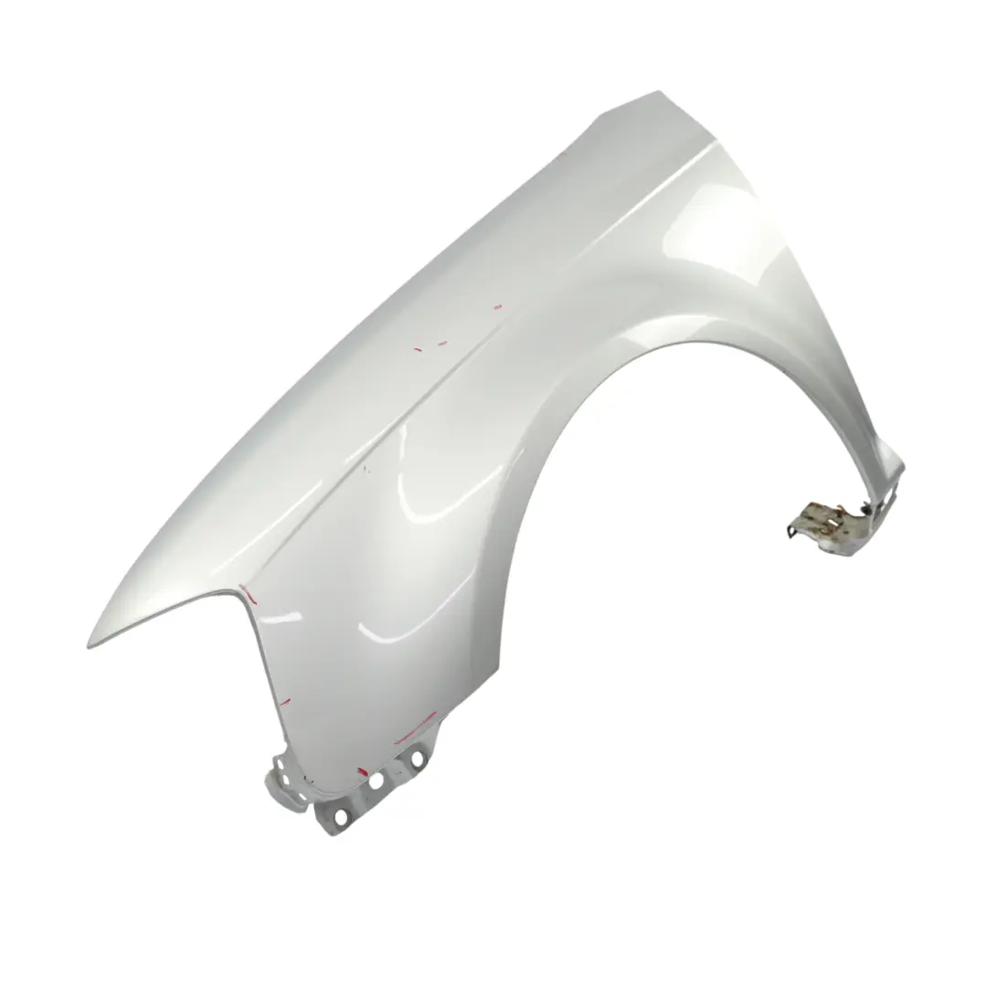 Panneau Latéral Avant Gauche Aile Arrière Ice Silver Métallisé - X7W pour Audi A3 8P à propos du numéro de pièce 8P0821105G Audi A3 8P Panneau Latéral Avant Gauche Aile Arrière Ice Silver Métallisé - X7W - SKU 8P0821105G-ICS - Numéro de pièce 8P0821105G