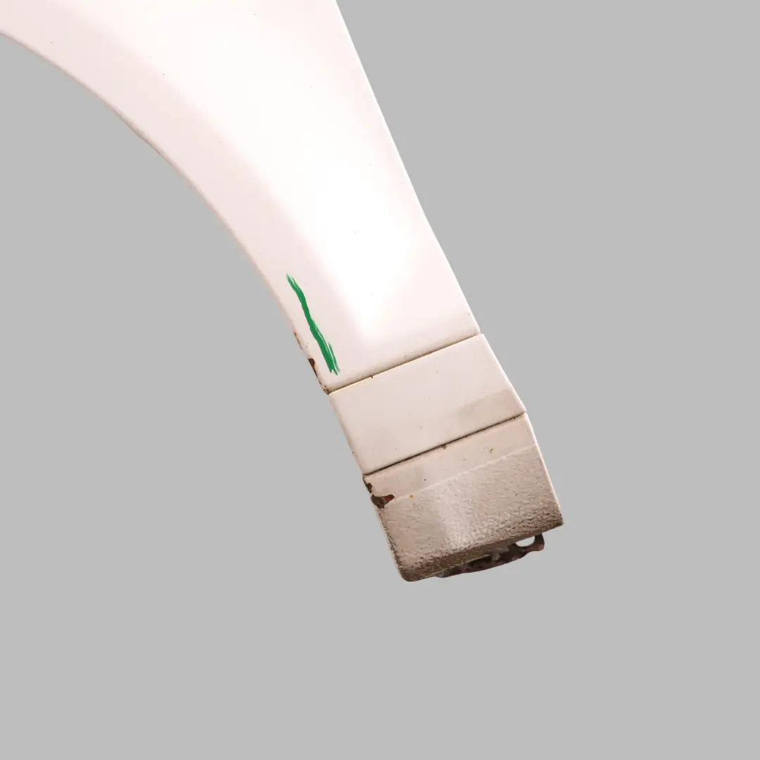  Panel lateral Audi A3 8P Guardabarros delantero izquierdo Blanco Ibis - Y9C - SKU 8P0821105G-IWH - Número de pieza 8P0821105G