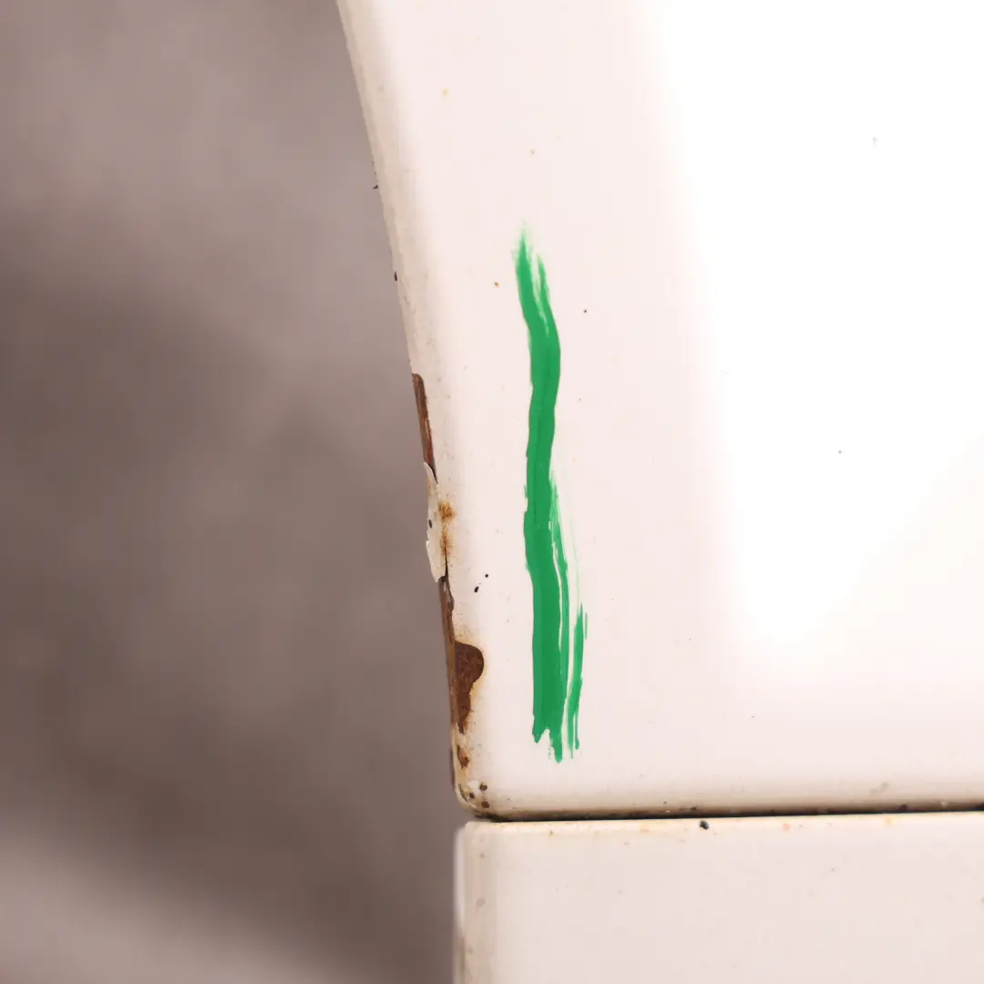 Side Panel Audi A3 8P Front Left N/S Wing Fender Cover Ibis White - Y9C to with Part number 8P0821105G Side Panel Audi A3 8P Front Left N/S Wing Fender Cover Ibis White - Y9C - SKU 8P0821105G-IWH - Part number 8P0821105G