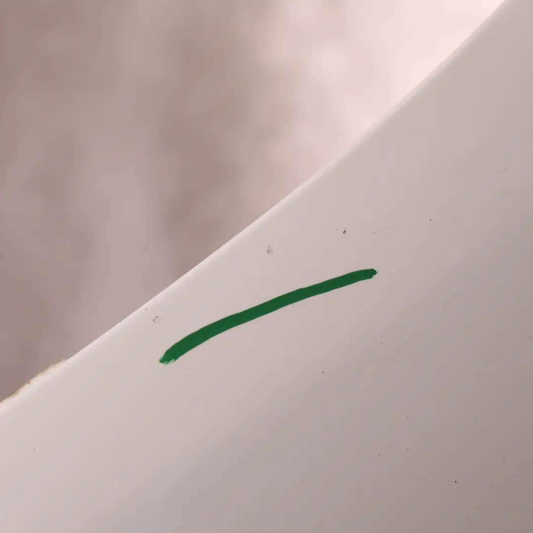 8PPanneau latéral avant aile gauche Cache-ailes Ibis White - Y9C pour Audi A3 à propos du numéro de pièce 8P0821105G Audi A3 8PPanneau latéral avant aile gauche Cache-ailes Ibis White - Y9C - SKU 8P0821105G-IWH - Numéro de pièce 8P0821105G