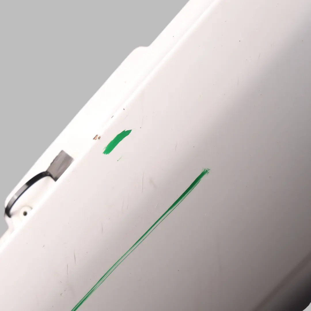 8PPanneau latéral avant aile gauche Cache-ailes Ibis White - Y9C pour Audi A3 à propos du numéro de pièce 8P0821105G Audi A3 8PPanneau latéral avant aile gauche Cache-ailes Ibis White - Y9C - SKU 8P0821105G-IWH - Numéro de pièce 8P0821105G