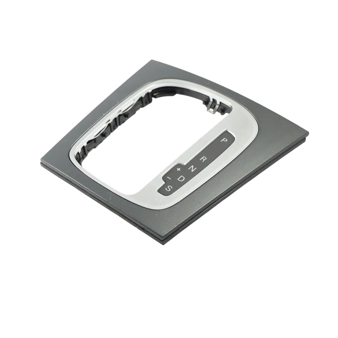Selector Gearbox Plate Automatic Transmission to Audi A3 8P Gear with Part number 8P0864261AF Audi A3 8P Gear Selector Gearbox Plate Automatic Transmission - SKU RHD-8P0864261AF - Part number 8P0864261AF