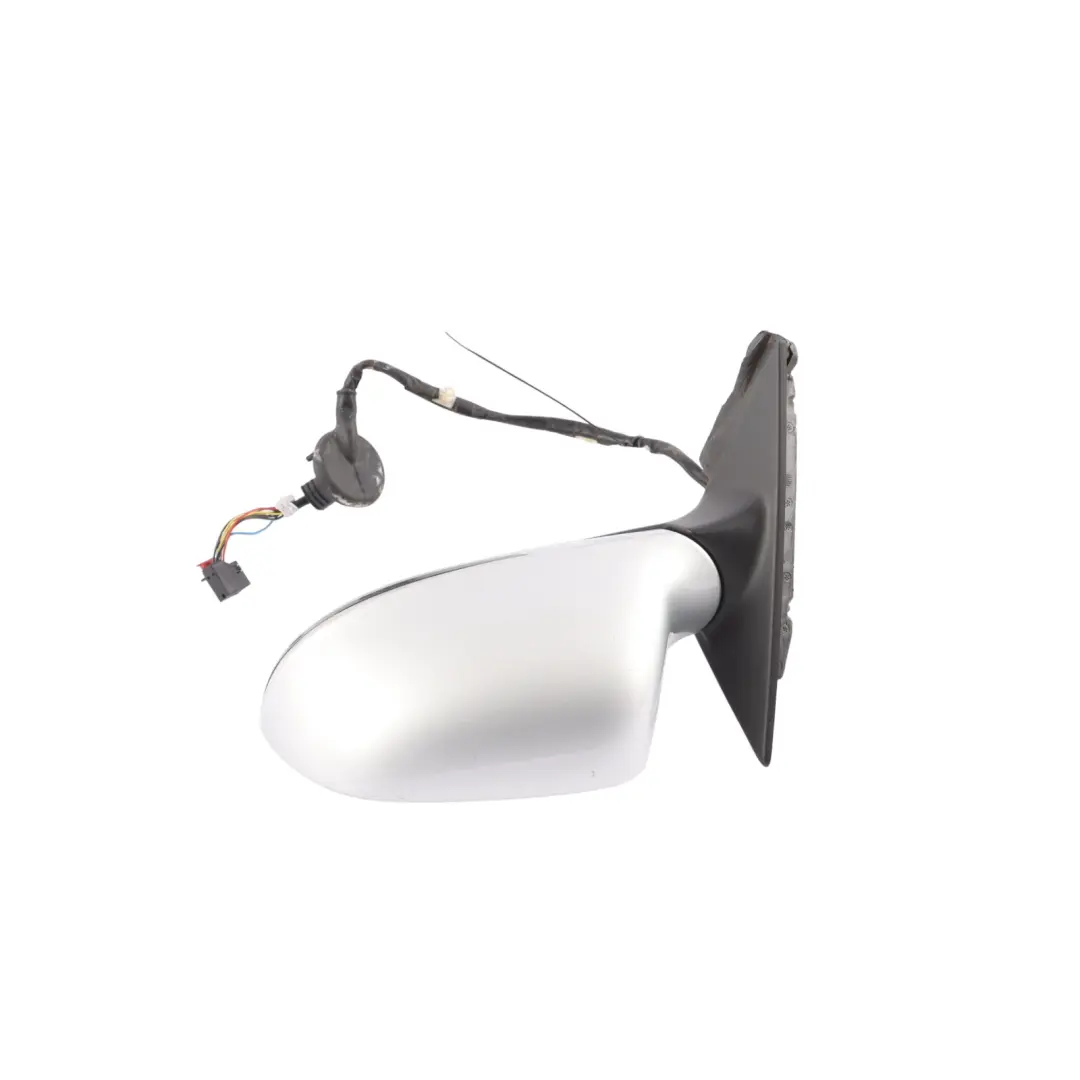 Wing Mirror Door Left N/S Outside Ice Silver Metallic X7W to Audi A3 8P with Part number 8P2858531EC Audi A3 8P Wing Mirror Door Left N/S Outside Ice Silver Metallic X7W - SKU 8P2858531EC-ICS - Part number 8P2858531EC