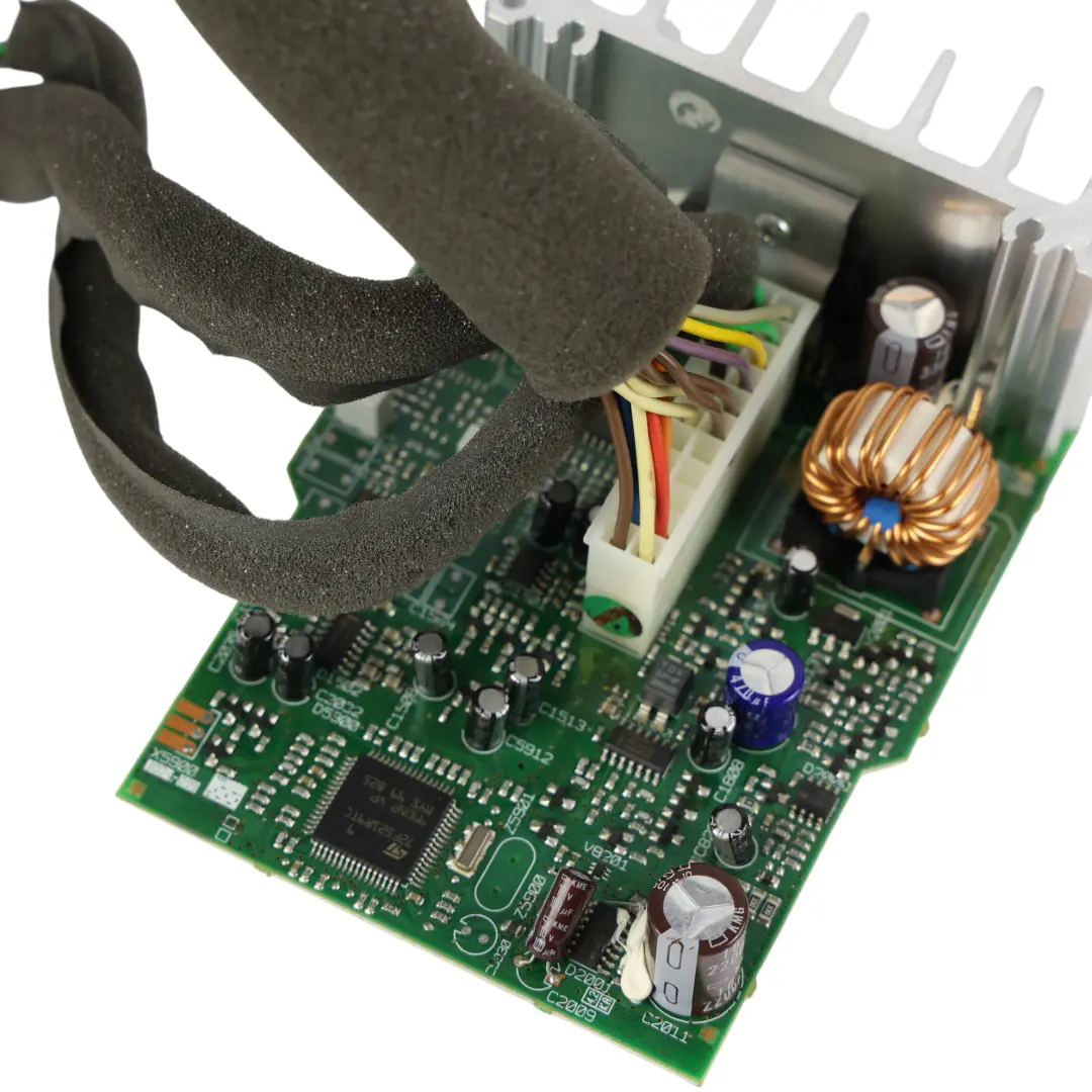 Audi A3 8P Moduł Głośnika Subwoofera - SKU 8P3035382D-1 - Numer Części 8P3035382D