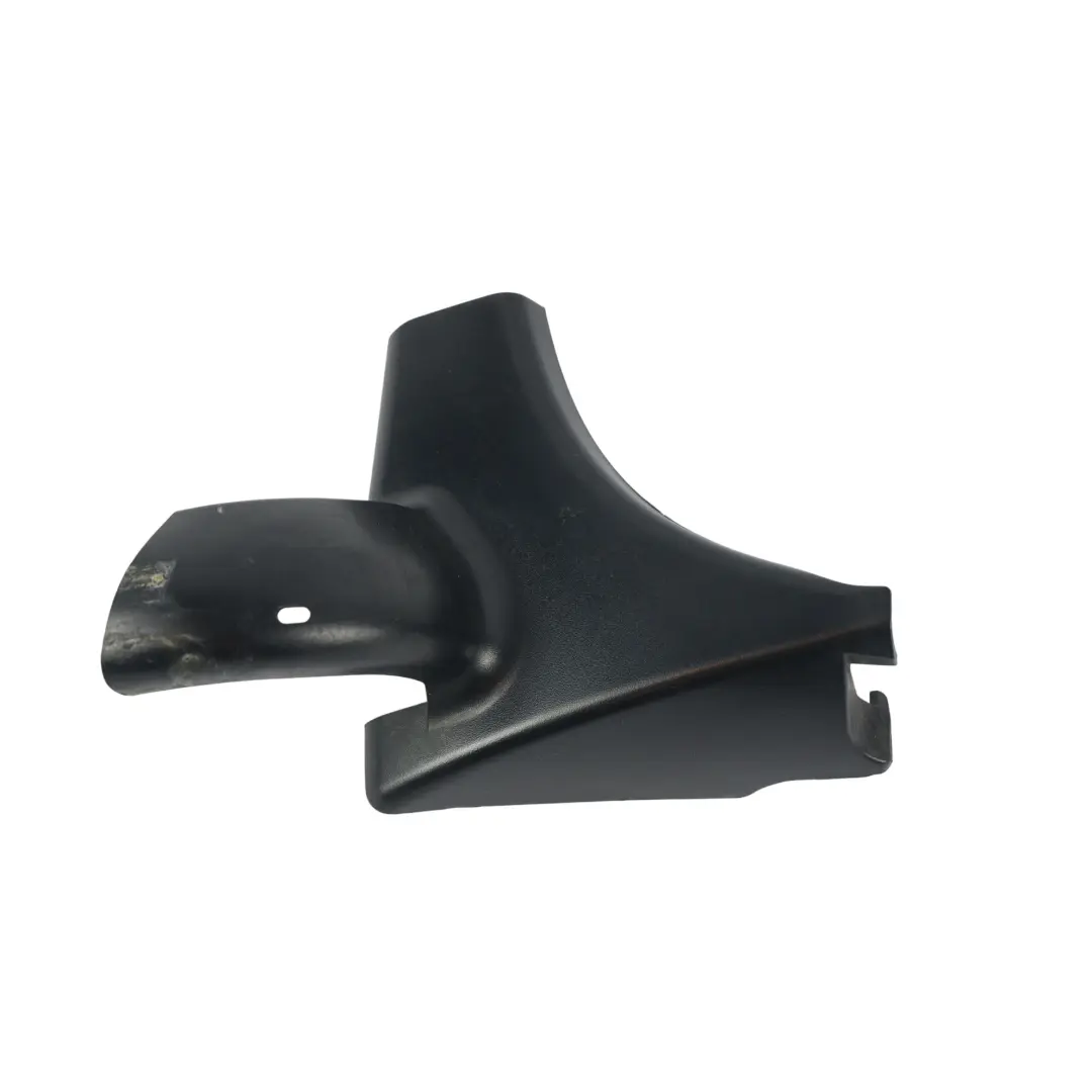 Osłona Zawiasu Klapy Tylnej Prawa do Audi A3 8P o numerze 8P4827280B Audi A3 8P Osłona Zawiasu Klapy Tylnej Prawa - SKU 8P4827280B - Numer Części 8P4827280B