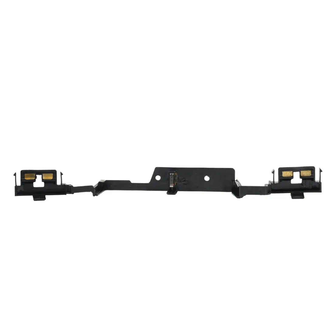 Uchwyt Mocowanie Blendy Lampki Klapy Bagażnika do Audi A3 8P A4 B7 o numerze 8P4827574 Audi A3 8P A4 B7 Uchwyt Mocowanie Blendy Lampki Klapy Bagażnika - SKU 8P4827574-2 - Numer Części 8P4827574