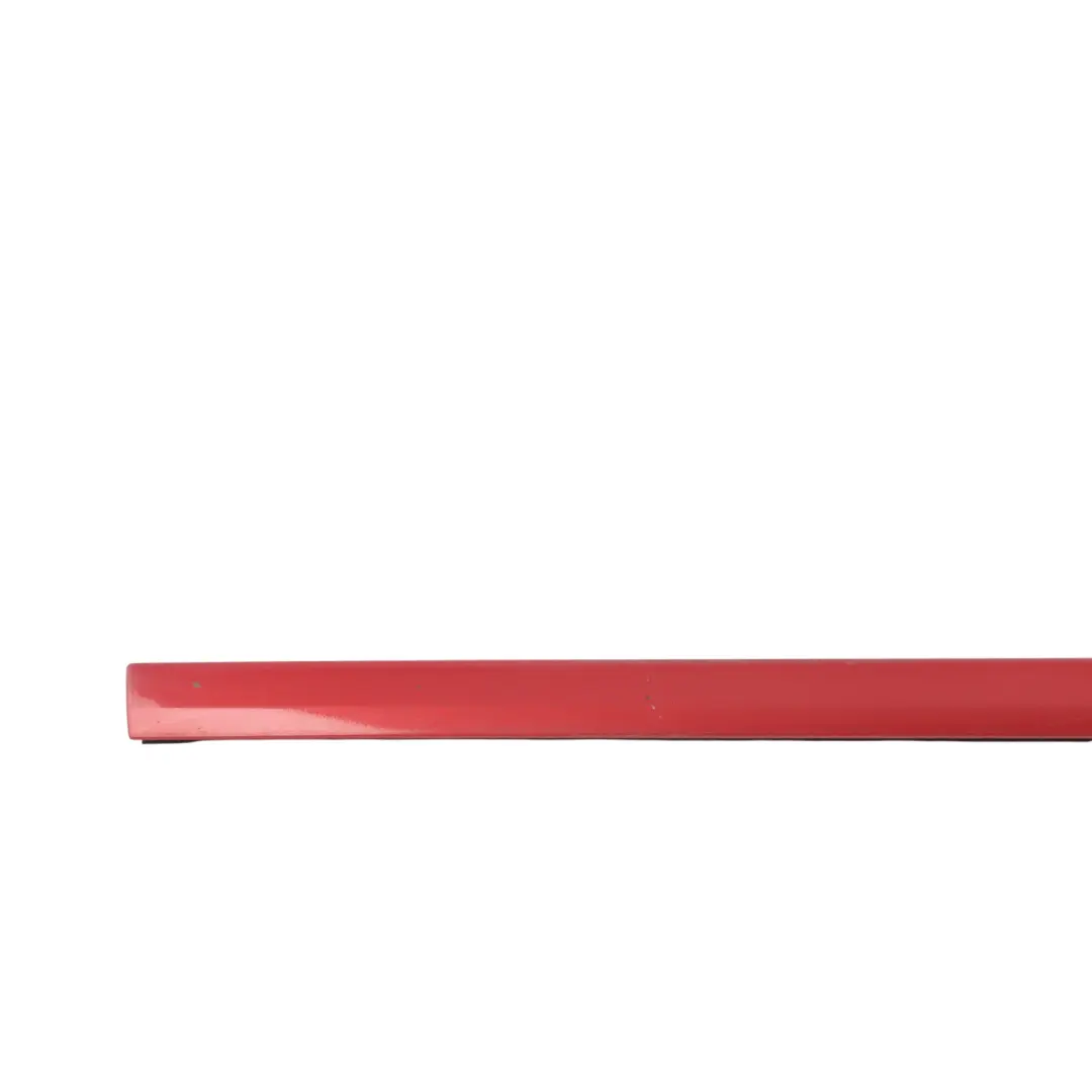Modanatura Porta Ant. Sinistra Rosso Granato Perla Z3F per Audi A3 8P con numero di parte 8P4853959E Audi A3 8P Modanatura Porta Ant. Sinistra Rosso Granato Perla Z3F - SKU 8P4853959E-GAR - Numero di parte 8P4853959E