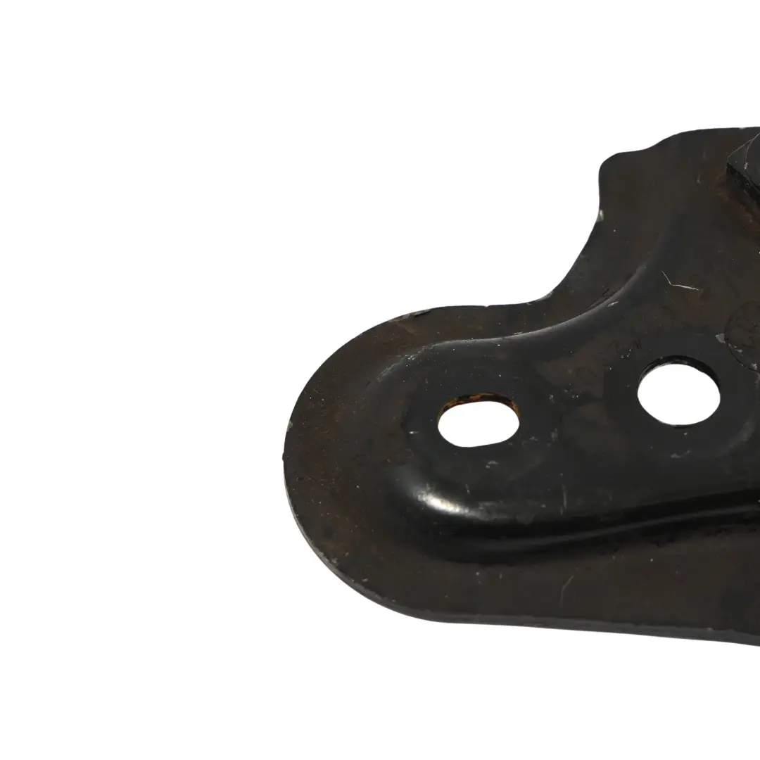 Sottoscocca Supporto Staffa Montaggio Sinistro per Audi A3 8P Scudo con numero di parte 8P7825343 Audi A3 8P Scudo Sottoscocca Supporto Staffa Montaggio Sinistro - SKU 8P7825343 - Numero di parte 8P7825343