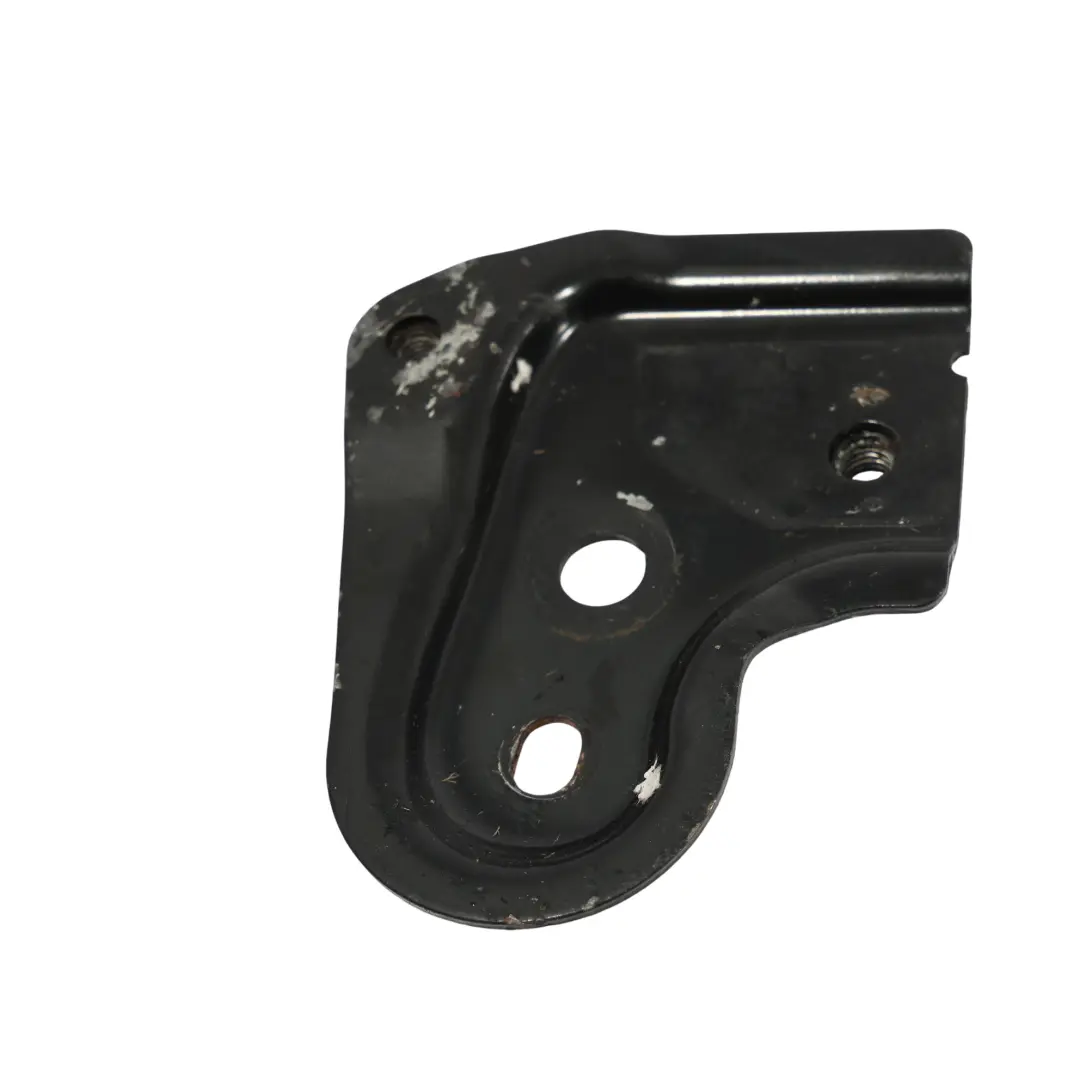 Audi A3 8P Escudo Protección Bajos Soporte Montaje Izquierda - SKU 8P7825343 - Número de pieza 8P7825343