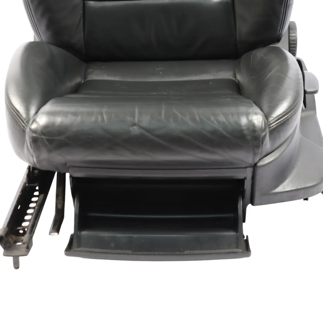 Front Seat Sport Leather Soul Black Vienna Left N/S to Audi A3 8P Cabrio with Part number 8P7881805D Audi A3 8P Cabrio Front Seat Sport Leather Soul Black Vienna Left N/S - SKU 8P7881805D-1 - Part number 8P7881805D