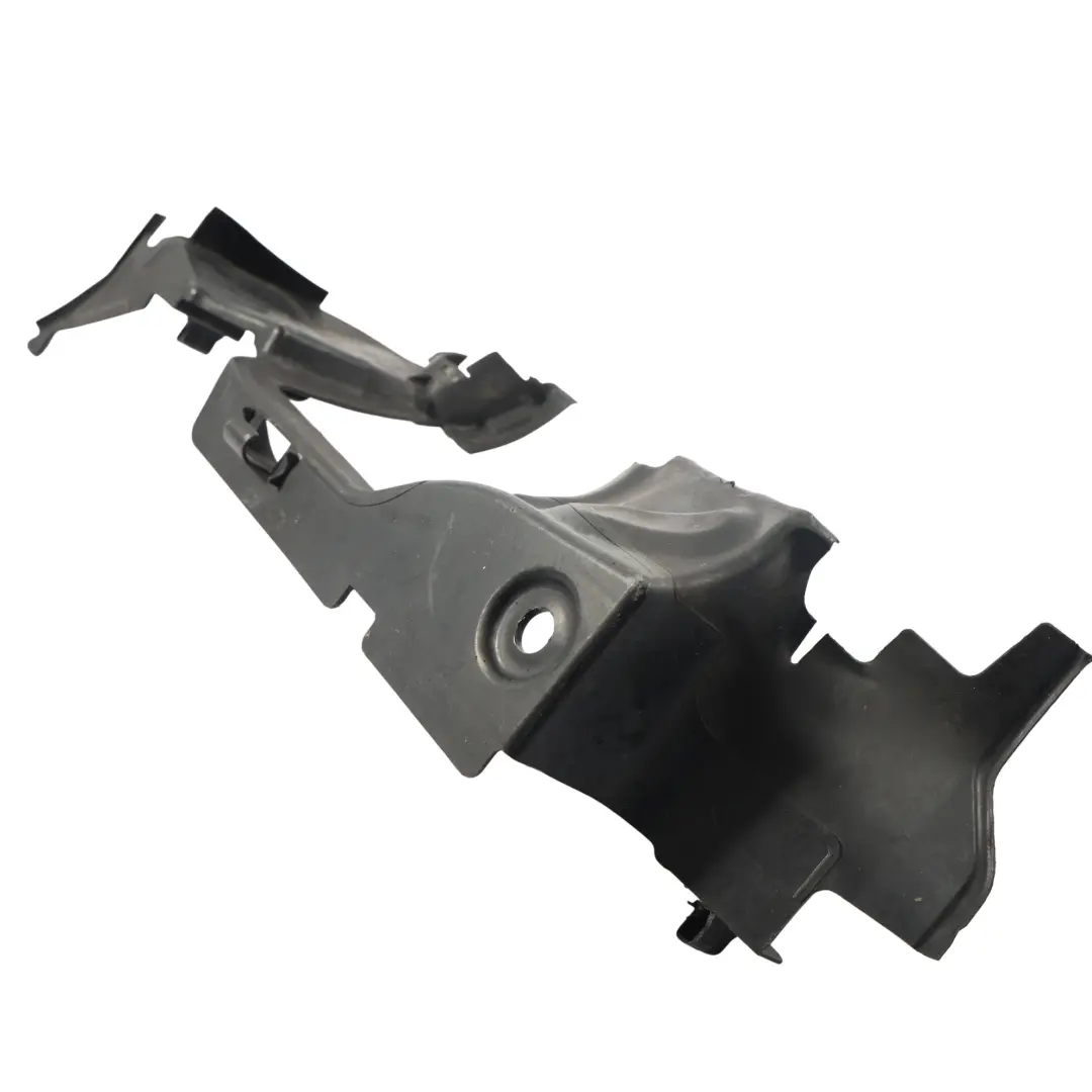 Wspornik Prowadnicy Powietrza Chłodnicy Lewy do Audi TT FV o numerze 8S0121283B Audi TT FV Wspornik Prowadnicy Powietrza Chłodnicy Lewy - SKU 8S0121283B - Numer Części 8S0121283B