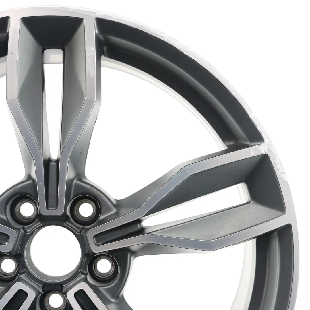 8S Alu Felge 19" 9J ET:52 Stern Doppelte Speiche für Audi TT FV mit Teilenummer 8S0601025H Audi TT FV 8S Alu Felge 19" 9J ET:52 Stern Doppelte Speiche - SKU 8S0601025H-1 - Teilenummer 8S0601025H