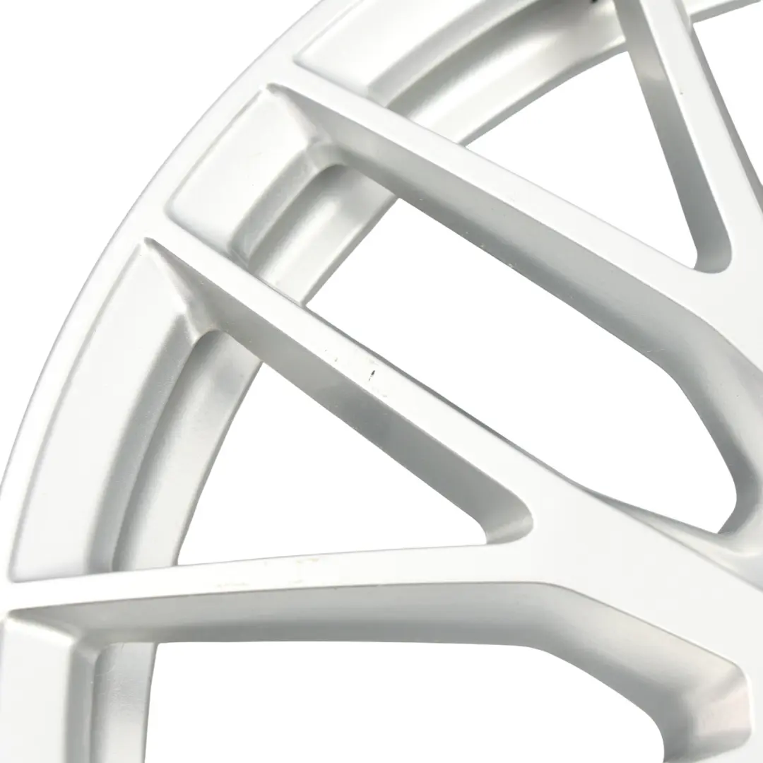 8S Silberne Leichtmetallfelge 20" 9J ET:52 Vielspeiche für Audi TT mit Teilenummer 8S0601025S Audi TT 8S Silberne Leichtmetallfelge 20" 9J ET:52 Vielspeiche - SKU 8S0601025S-1 - Teilenummer 8S0601025S