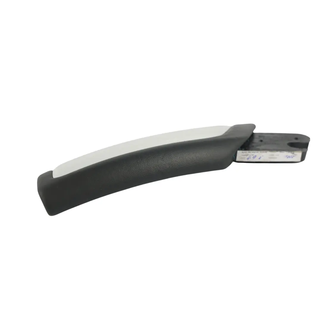 Audi TTS FV Maniglia Aggancio Porta Anteriore Destra Pelle - SKU 8S0867162A - Numero di parte 8S0867162A