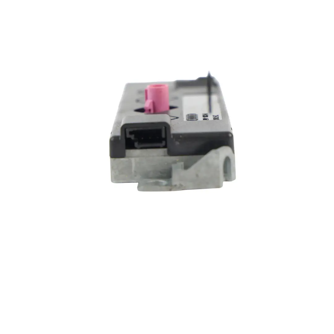Audi A5 8T S5 8T Amplificateur Antenne Arrière Droit - SKU 8T0035225C - Numéro de pièce 8T0035225C