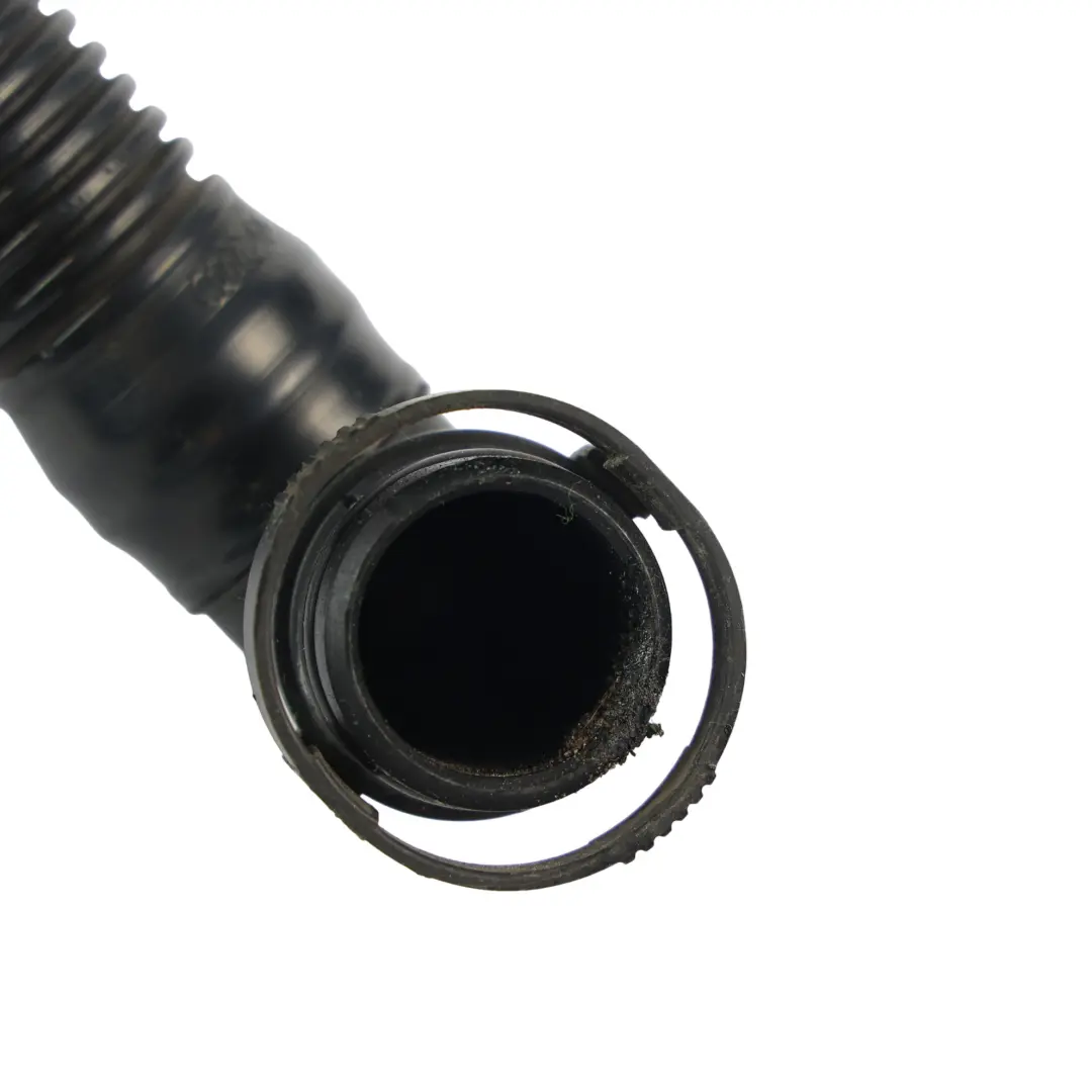 Przewód Węża Wtrysku Powietrza Wtórnego 4.2 FSI CAUA do Audi S5 8T o numerze 8T0133817C Audi S5 8T Przewód Węża Wtrysku Powietrza Wtórnego 4.2 FSI CAUA - SKU 8T0133817C - Numer Części 8T0133817C