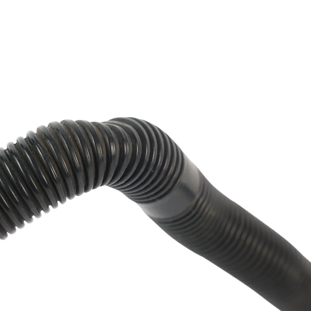 Audi S5 8T Tuyau Injection Air Secondaire 4.2 FSI CAUA - SKU 8T0133817C - Numéro de pièce 8T0133817C