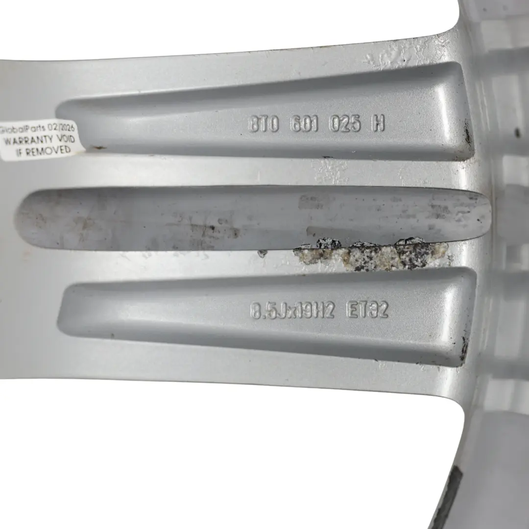 Silberne Leichtmetallfelge Speedline 19" 8.5J ET:32 für Audi A5 8T mit Teilenummer 8T0601025H Audi A5 8T Silberne Leichtmetallfelge Speedline 19" 8.5J ET:32 - SKU 8T0601025H-4 - Teilenummer 8T0601025H