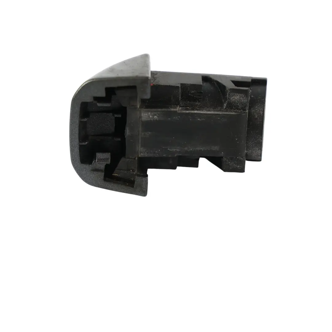 Manija Puerta Tapa Extremo Trasero Izquierdo Gris Z7S para Audi Q3 8U con número de pieza 8T0837167A Audi Q3 8U Manija Puerta Tapa Extremo Trasero Izquierdo Gris Z7S - SKU 8T0837167A-DGR - Número de pieza 8T0837167A