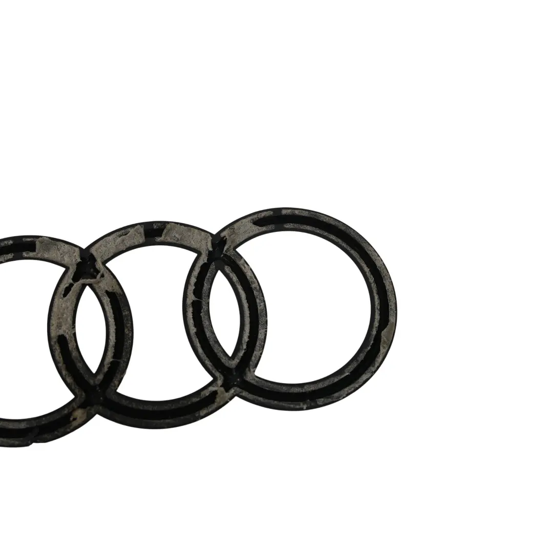 Portón Trasero Tronco Audi Emblema Cromo Negro para Audi A4 B8 S5 8T con número de pieza 8T0853742D Audi A4 B8 S5 8T Portón Trasero Tronco Audi Emblema Cromo Negro - SKU 8T0853742D-1 - Número de pieza 8T0853742D