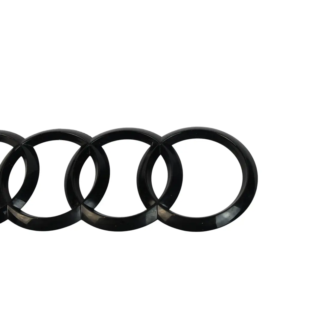 Portellone Posteriore Baule Emblema Audi Cromo Nero per Audi A4 B8 S5 8T con numero di parte 8T0853742D Audi A4 B8 S5 8T Portellone Posteriore Baule Emblema Audi Cromo Nero - SKU 8T0853742D-1 - Numero di parte 8T0853742D