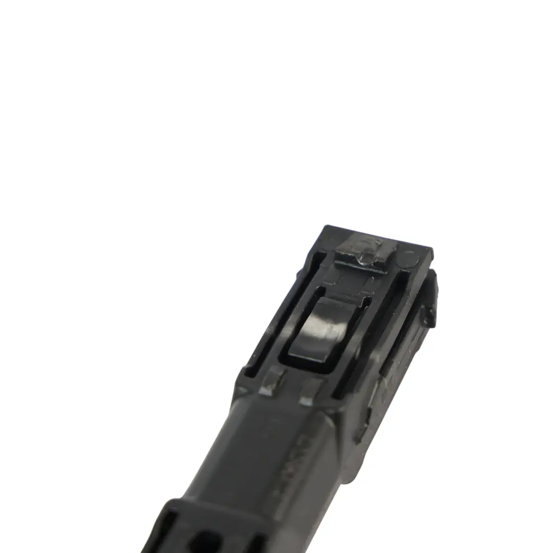 4G8 Prowadnica Zagłówka Przedniego Fotela Lewa 4G0881920 do Audi A3 A6 C7 A7 o numerze 8T0881920B Audi A3 A6 C7 A7 4G8 Prowadnica Zagłówka Przedniego Fotela Lewa 4G0881920 - SKU 8T0881920B - Numer Części 8T0881920B