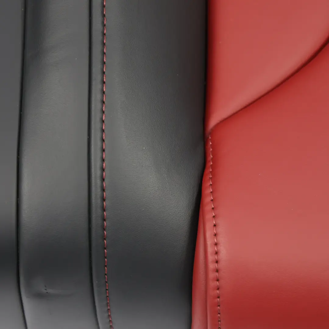 Coupé Revêtement De Banquette Arrière En Cuir Noir/Rouge pour Audi S5 8T à propos du numéro de pièce 8T0885405CJ Audi S5 8T Coupé Revêtement De Banquette Arrière En Cuir Noir/Rouge - SKU 8T0885405CJ-1 - Numéro de pièce 8T0885405CJ