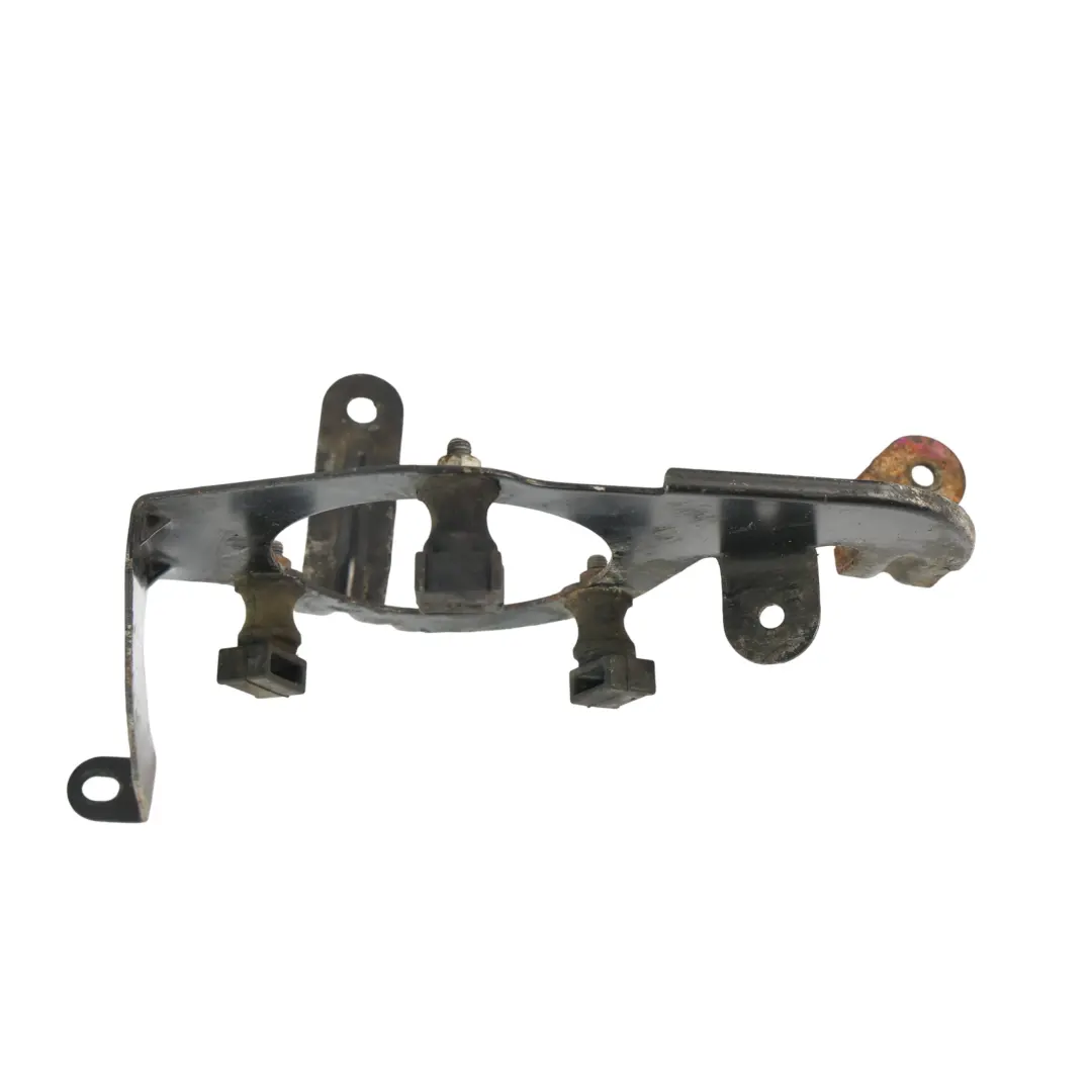 Support Fixation Pompe Air Secondaire pour Audi A5 S5 8T à propos du numéro de pièce 8T0906617 Audi A5 S5 8T Support Fixation Pompe Air Secondaire - SKU 8T0906617 - Numéro de pièce 8T0906617