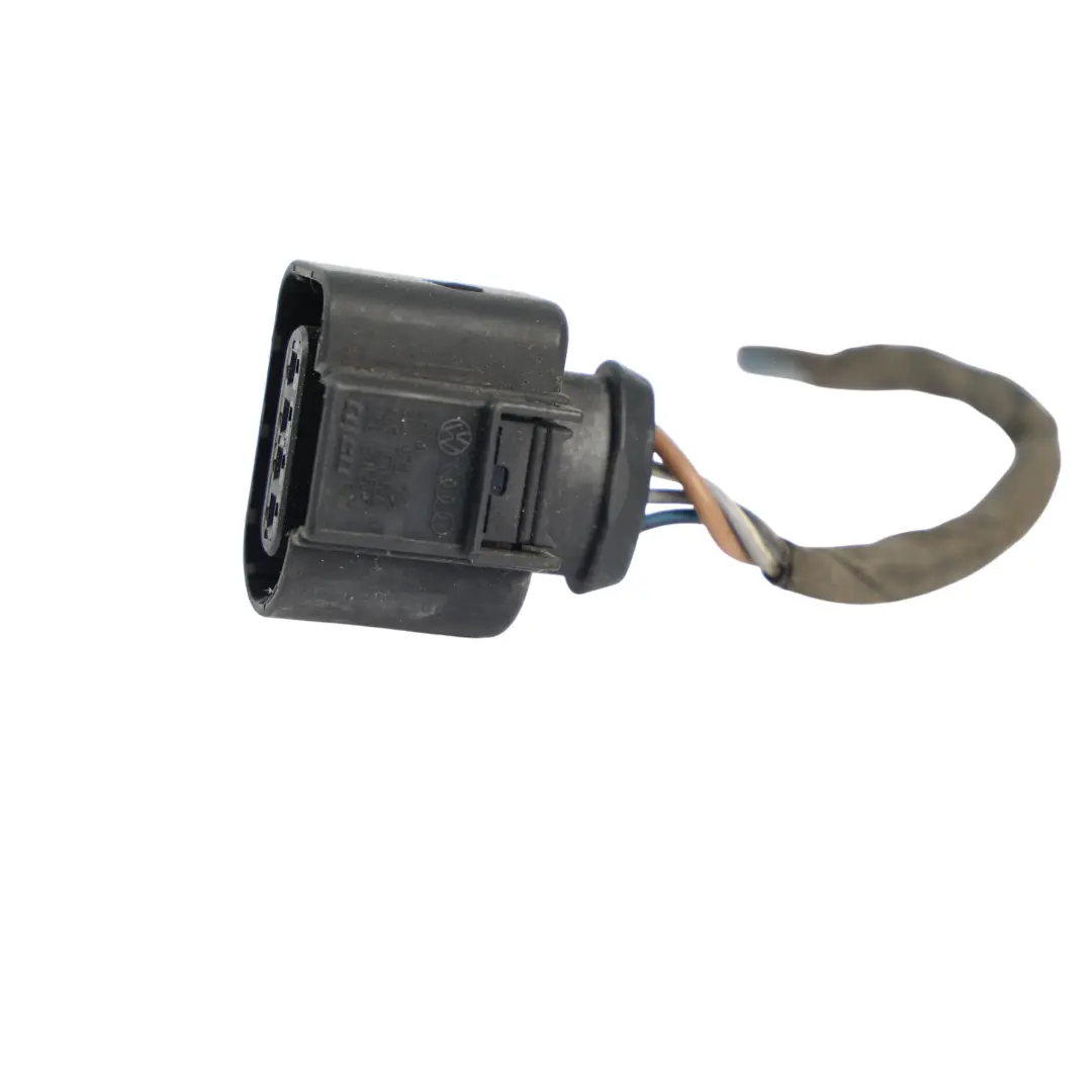 Tail Outer Light Lamp Plug Socket Cable Wire Left N/S to Audi A5 8T Rear with Part number 8T0945095 Audi A5 8T Rear Tail Outer Light Lamp Plug Socket Cable Wire Left N/S - SKU 8T0945095-2 - Part number 8T0945095