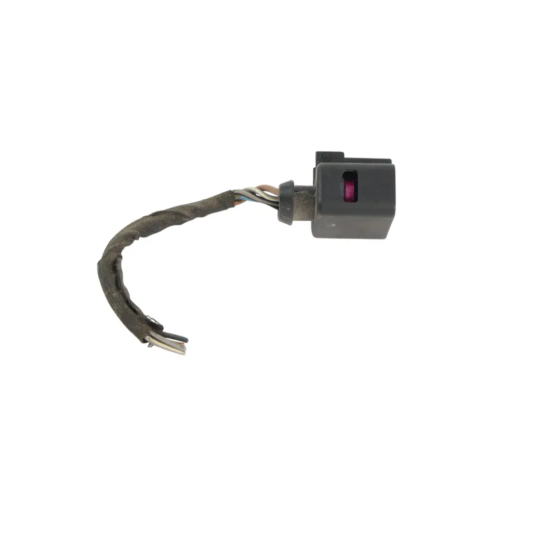 Luz Trasera Exterior Enchufe Cable Cable Izquierdo para Audi A5 8T con número de pieza 8T0945095 Audi A5 8T Luz Trasera Exterior Enchufe Cable Cable Izquierdo - SKU 8T0945095-2 - Número de pieza 8T0945095