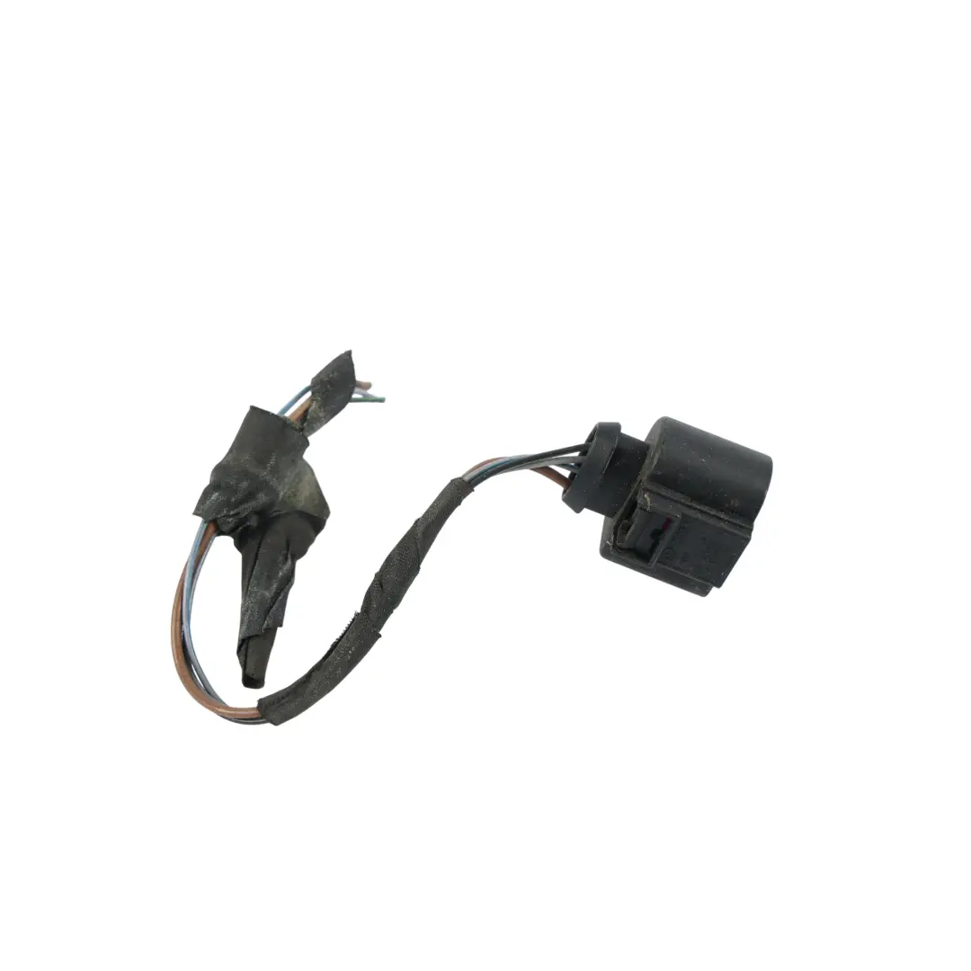 Audi A5 8T Cable Conector Luz Trasera Derecha Exterior - SKU 8T0945096-1 - Número de pieza 8T0945096