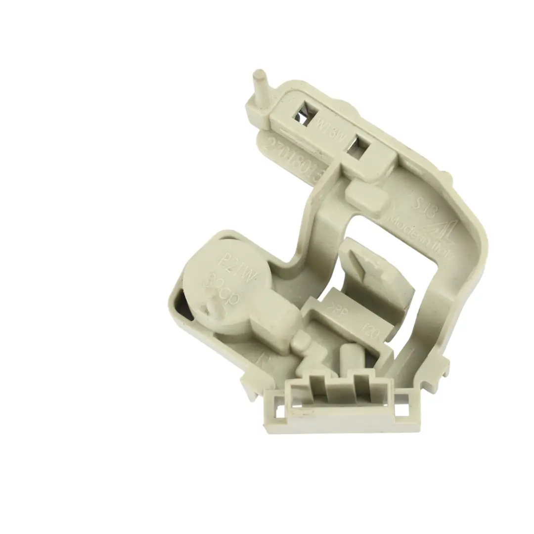 Audi A5 8T Supporto Porta Lampadina Posteriore Sinistro - SKU 8T0945257 - Numero di parte 8T0945257