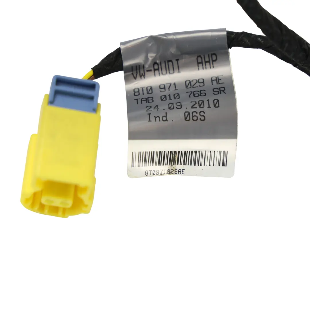 Cablaggio Porta Anteriore Lato Guida per Audi A5 S5 8T Coupe con numero di parte 8T0971029AE Audi A5 S5 8T Coupe Cablaggio Porta Anteriore Lato Guida - SKU 8T0971029AE - Numero di parte 8T0971029AE