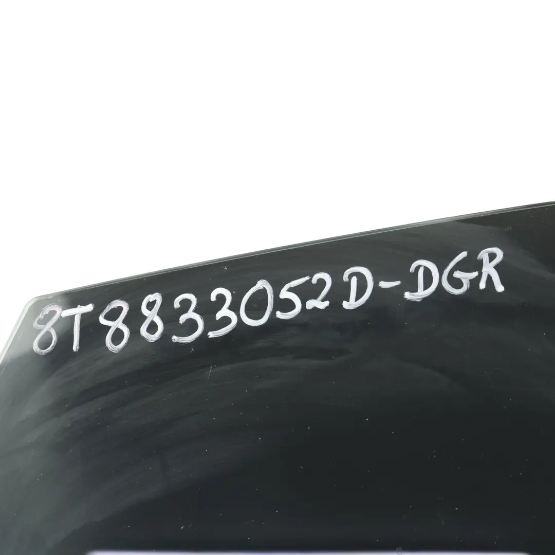 Sportback Porta Posteriore Destra Daytona Grigio Effetto Perla - Z7S per Audi A5 8T con numero di parte 8T8833052D Audi A5 8T Sportback Porta Posteriore Destra Daytona Grigio Effetto Perla - Z7S - SKU 8T8833052D-DGR - Numero di parte 8T8833052D