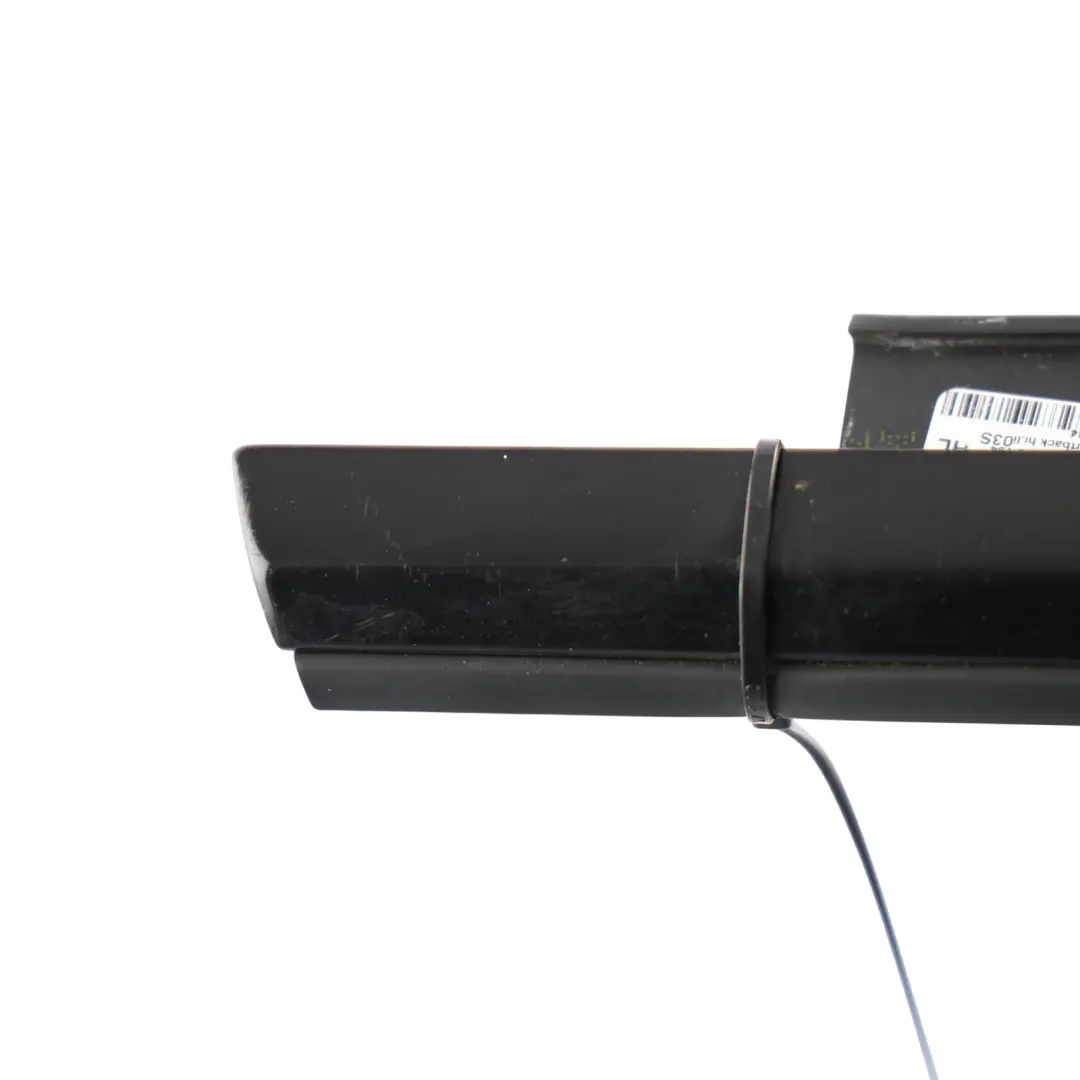Moldura Tira Ventana Puerta Trasera Izquierda Negro para Audi A5 8T con número de pieza 8T8853763J Audi A5 8T Moldura Tira Ventana Puerta Trasera Izquierda Negro - SKU 8T8853763J - Número de pieza 8T8853763J