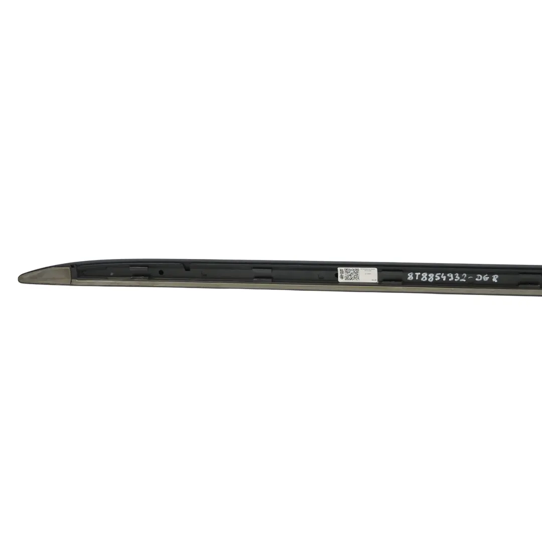 Sportback Minigonna Modanatura Destra Grigio Daytona Perla Z7S per Audi A5 8T con numero di parte 8T8854932 Audi A5 8T Sportback Minigonna Modanatura Destra Grigio Daytona Perla Z7S - SKU 8T8854932-DGR - Numero di parte 8T8854932