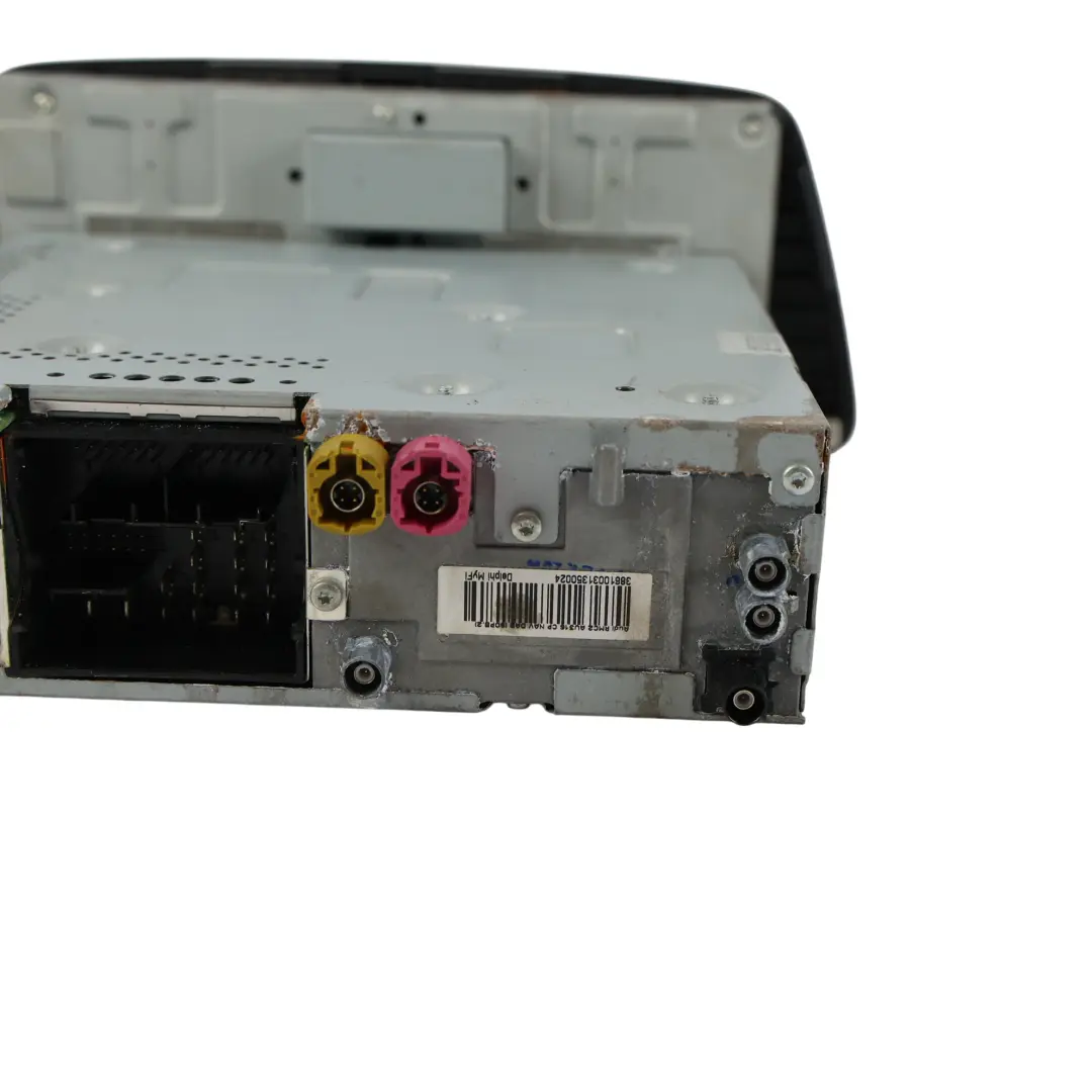 Radio Nawigacja Multimedia MMI Czytnik do Audi Q3 8U o numerze 8U0035192E Audi Q3 8U Radio Nawigacja Multimedia MMI Czytnik - SKU 8U0035192E - Numer Części 8U0035192E