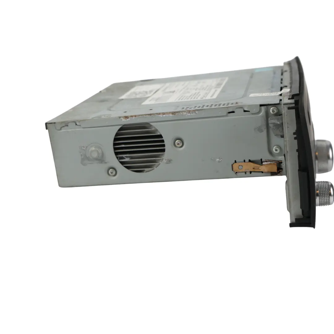 Audi Q3 8U Multimedia MMI Radio CD Sat Nav Head Unit Module ECU - SKU 8U0035192E - Part number 8U0035192E