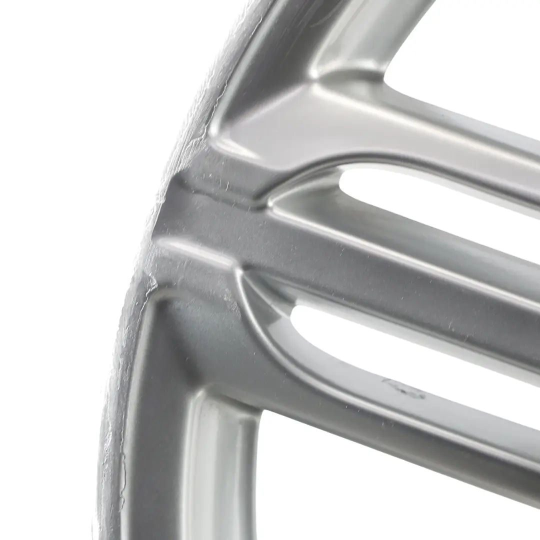 Jante En Alliage Argent 19" ET:36 8,5J pour Audi Q3 8U à propos du numéro de pièce 8U0601025AC Audi Q3 8U Jante En Alliage Argent 19" ET:36 8,5J - SKU 8U0601025AC-2 - Numéro de pièce 8U0601025AC