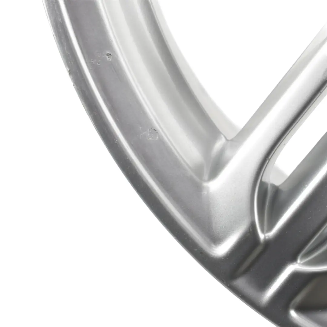 Jante En Alliage Argent 19" ET:36 8,5J pour Audi Q3 8U à propos du numéro de pièce 8U0601025AC Audi Q3 8U Jante En Alliage Argent 19" ET:36 8,5J - SKU 8U0601025AC-2 - Numéro de pièce 8U0601025AC