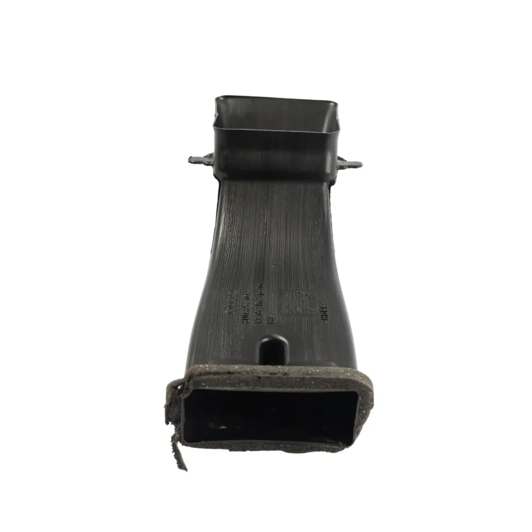Rura Wlotu Kierownica Powietrza Tylna do Audi Q3 8U o numerze 8U0857042 Audi Q3 8U Rura Wlotu Kierownica Powietrza Tylna - SKU 8U0857042 - Numer Części 8U0857042