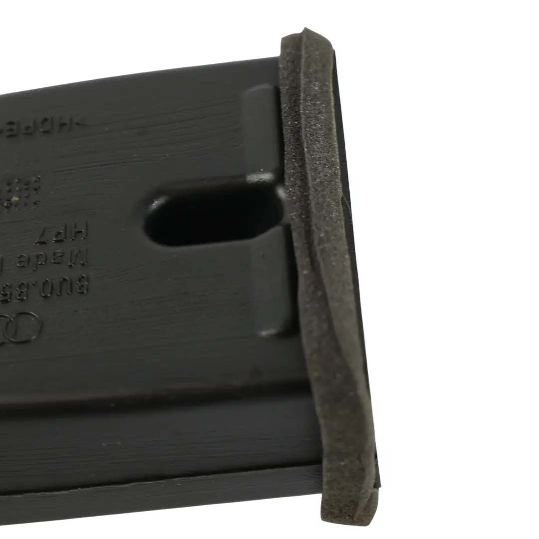 Conduit De Ventilation Arrière Raccord pour Audi Q3 8U à propos du numéro de pièce 8U0857042 Audi Q3 8U Conduit De Ventilation Arrière Raccord - SKU 8U0857042 - Numéro de pièce 8U0857042