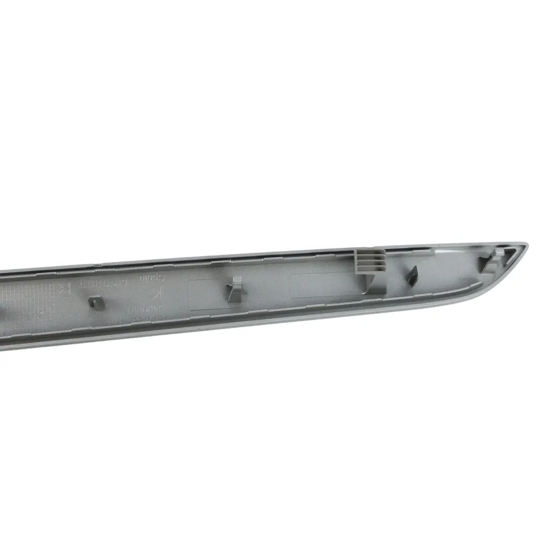 Audi Q3 8U Tür Verkleidung Zierleiste Vorne Rechts Silber 8U0867420 - SKU 8U0867410 - Teilenummer 8U0867410