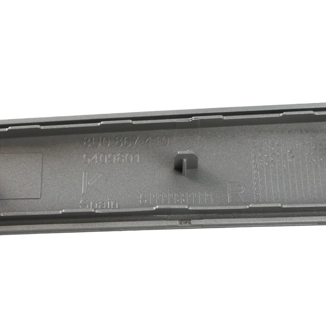 Audi Q3 8U Rivestimento Porta Anteriore Destra Argento 8U0867420 - SKU 8U0867410 - Numero di parte 8U0867410