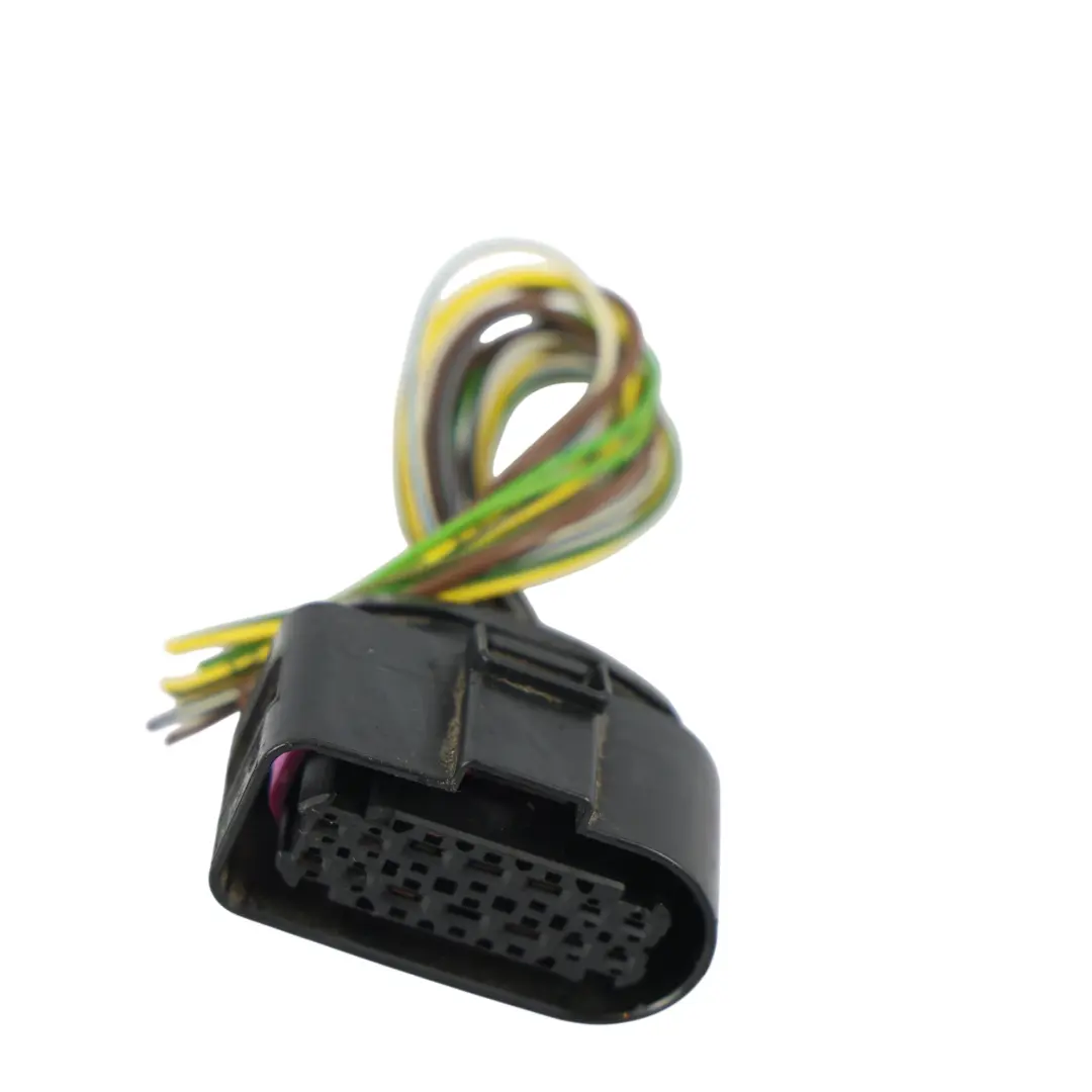 Audi Q3 8U Front Lamp Headlight Wiring Cable Plug Left N/S - SKU 8U0941005D-1 - Part number 8U0941005D